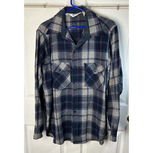 Vintage Woolrich Shirt Flannel Button Down Men's Size L Blue Plaid 85% Wool - Picture 1 of 12